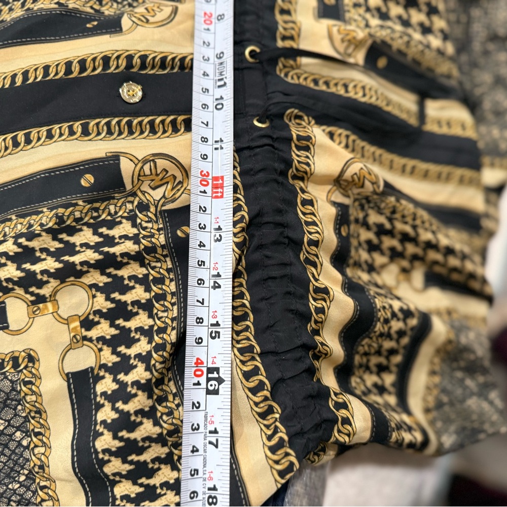 Michael Kors Scarf Print Dress Size 8 Black Gold Chain Belted Long Sleeve Luxury - Picture 8 of 9